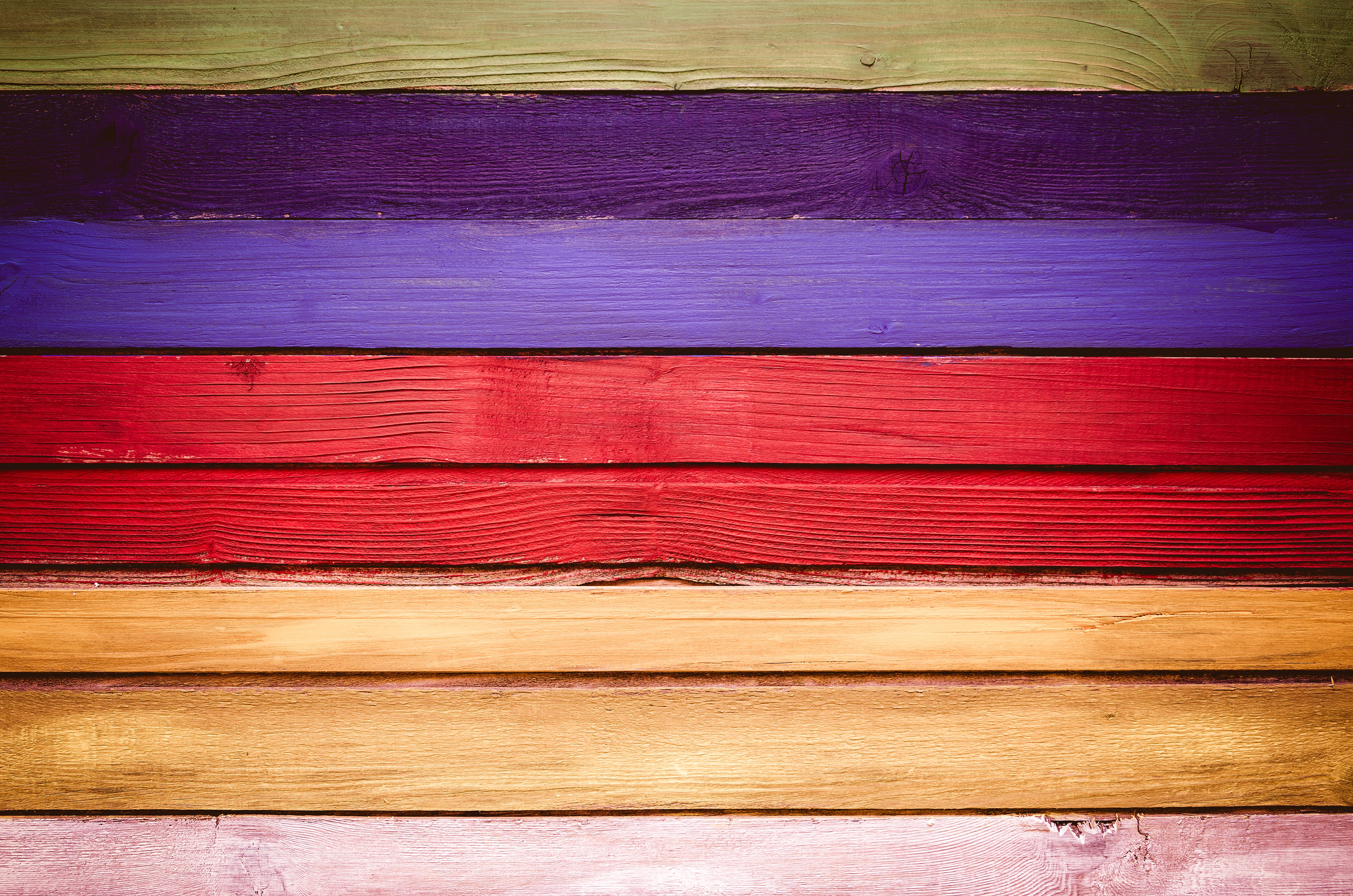 Доска цветная. Разноцветные доски. Цветные деревянные доски. Крашеные доски. Цветная древесина.
