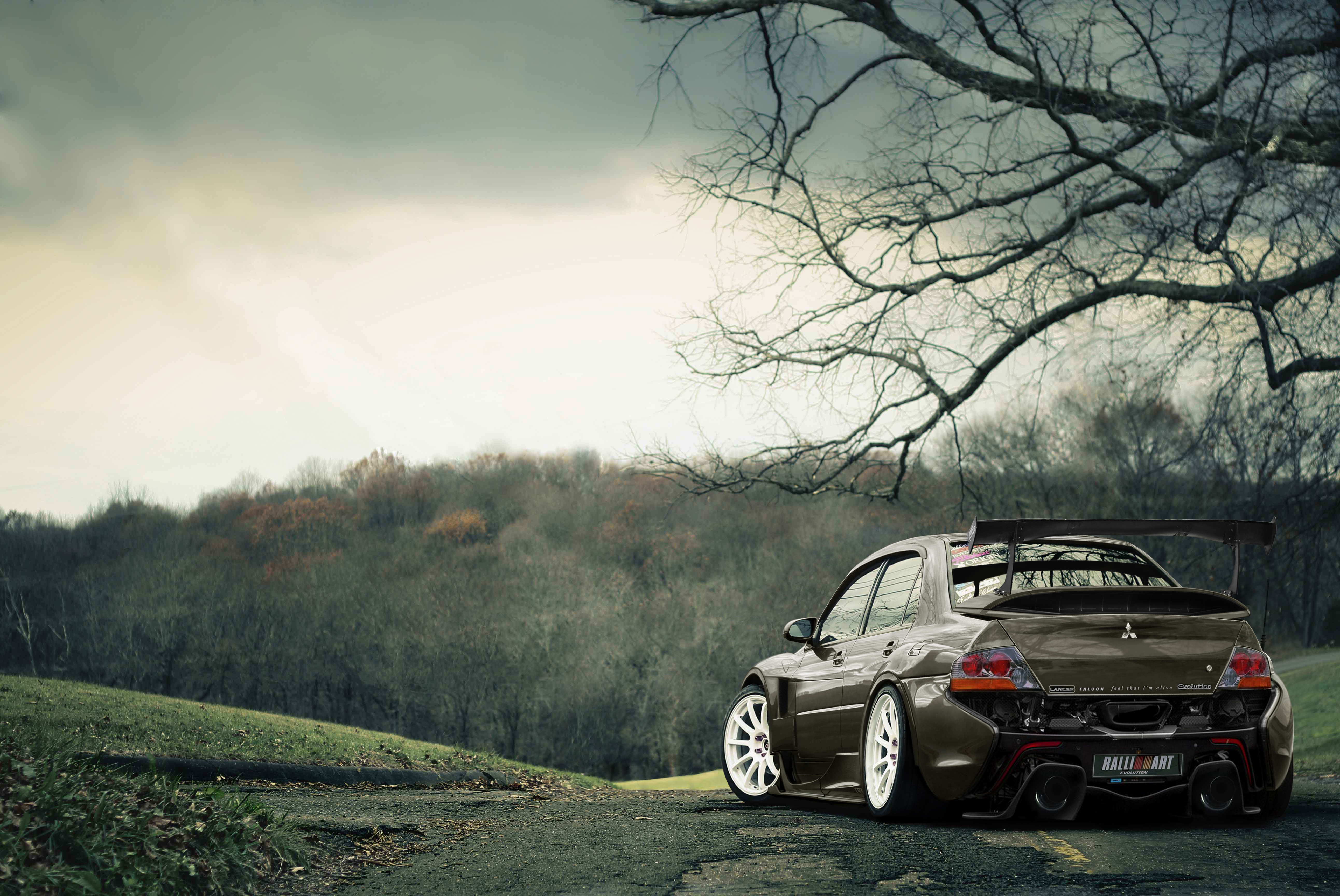 X full. Lancer EVO 9. Mitsubishi Lancer Evolution x осень. Mitsubishi Lancer Evolution 10 спортивная 1920*1080.