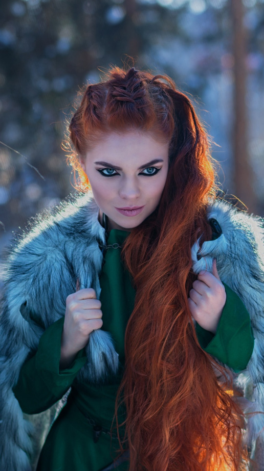 Download Wallpaper Winter Look Girl Red Redhead Long Hair Natalia Baklakova Section Girls 6172