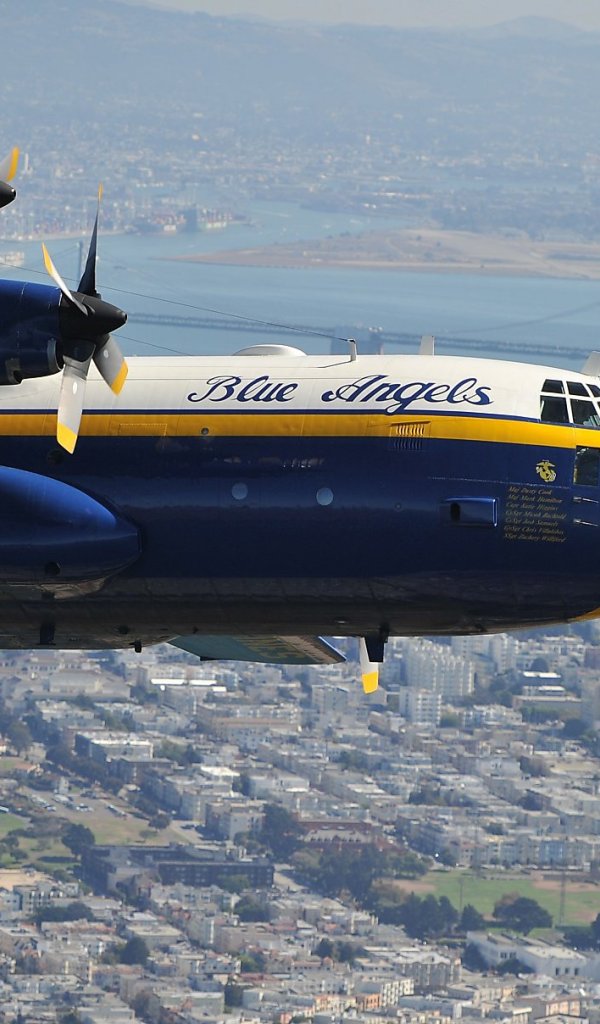 thumbnail image 2 of F-Toys 1:300 Scale US Navy Blue Angels C-130 Hercules Military Transport Model Kit 2 of 6