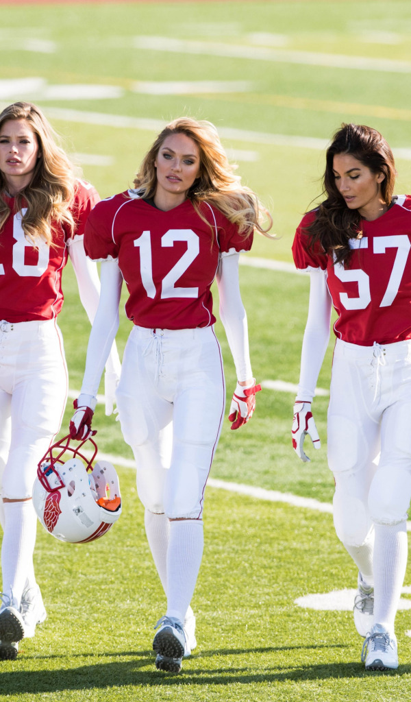 4559635 uniform, model, women, Lily Aldridge, Adriana Lima, Doutzen Kroes,  Behati Prinsloo, Candice Swanepoel, American football, sports jerseys,  group of women, helmet, sports - Rare Gallery HD Wallpapers