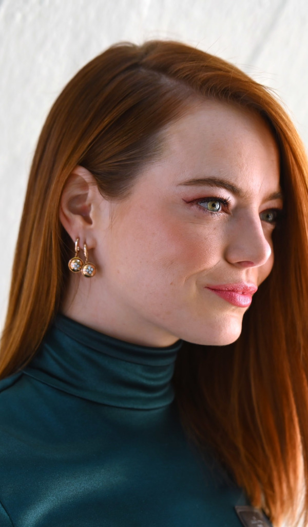 Download Wallpaper Earrings Actress Earrings Emma Stone Red Hair