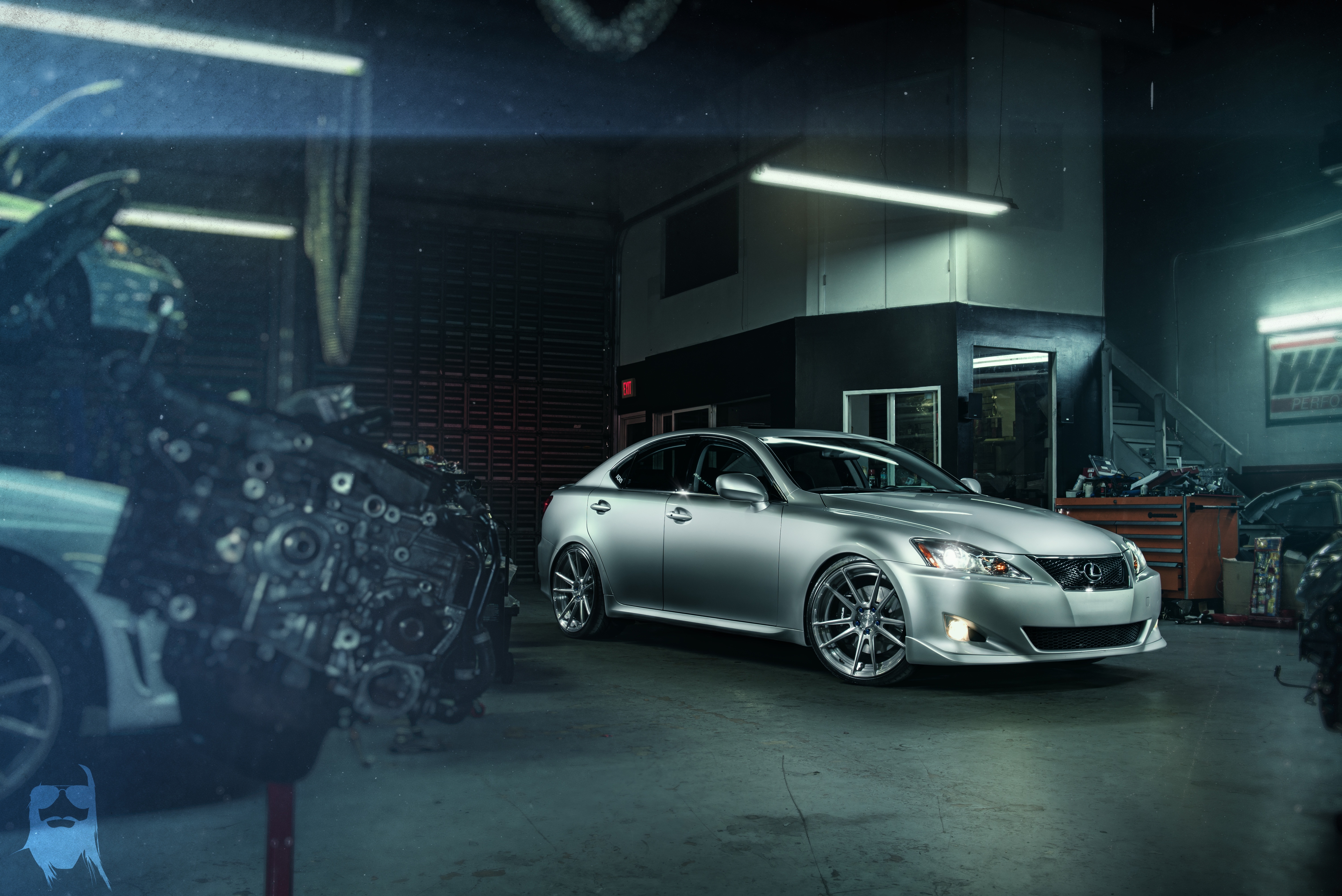 Лексус замена. Lexus is 250 Workshop. Обои Лексус is 250. Лексус is250 HD. Lexus is 250 обои.