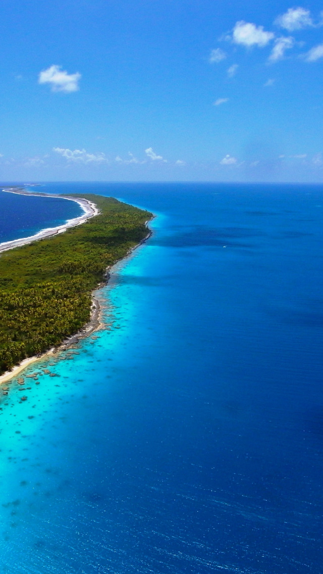 Stay island. Остров картинка. Курортный остров синий море. Лонг-Айленд остров природа. Остров с синим морем.