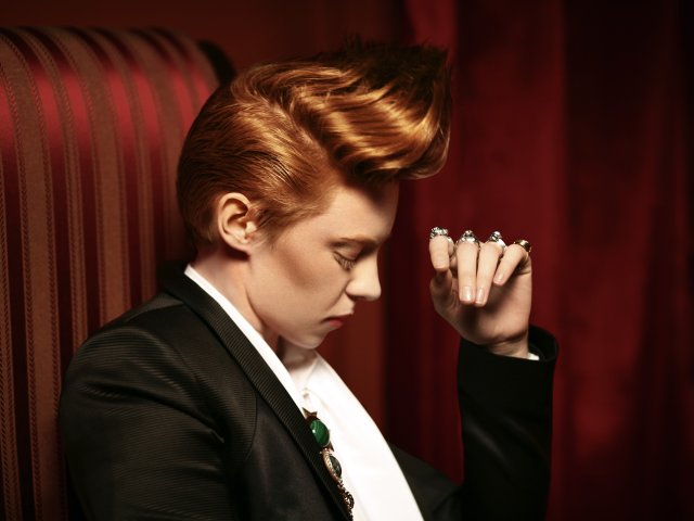Red Rux Download wallpaper singer, red, La Roux, section music in resolution ...