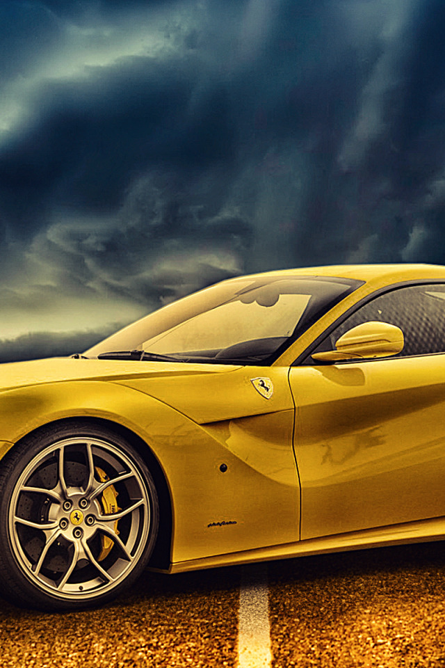 15 желтых машин. Ferrari f12 Berlinetta Yellow. Машина желтая. Постер с желтой машиной. Жёлтая машина Эстетика.