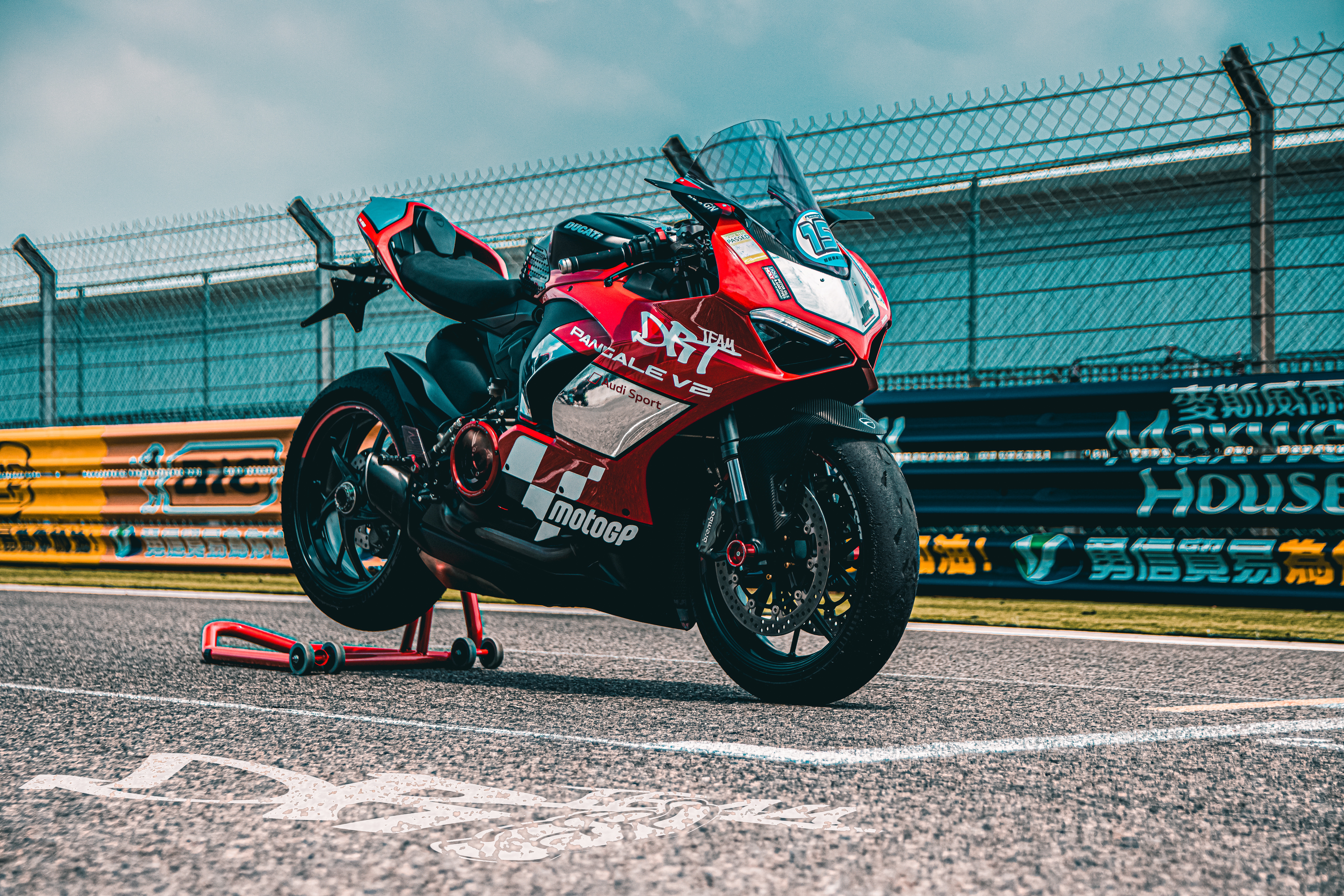 Panigale 2024 v2 mobile