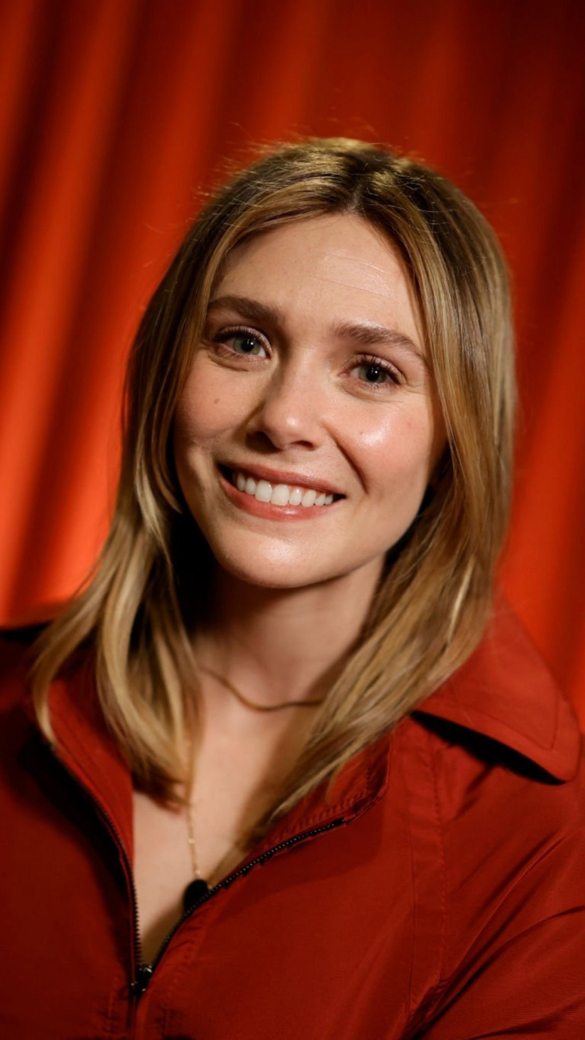 Download wallpaper look, pose, smile, makeup, in red, hair, Elizabeth Olsen,  Elizabeth Olsen, section girls in resolution 824x1464