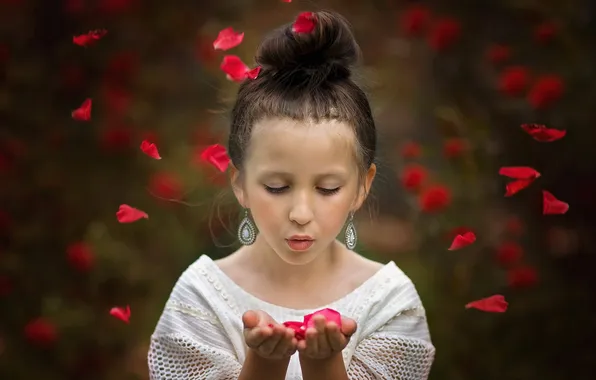 Picture mood, petals, girl