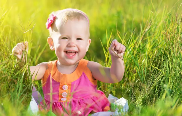 Picture grass, joy, child