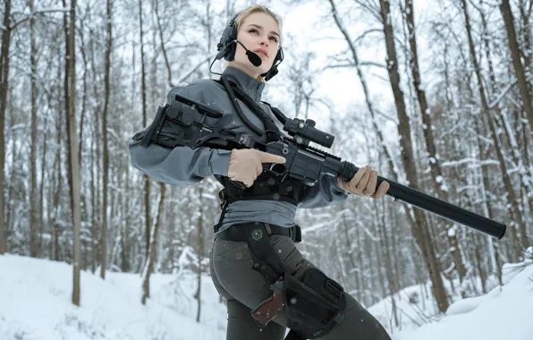Girl, Winter Forest, Stechkin Pistol, Sniper rifle Lobaeva, DVL-M1 10 "Saboteur"