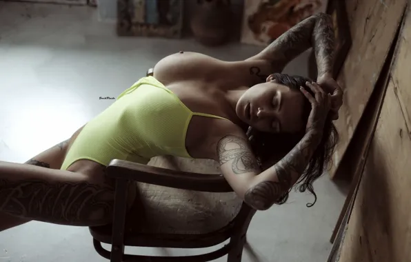 Chest, pose, model, body, makeup, figure, tattoo, hairstyle