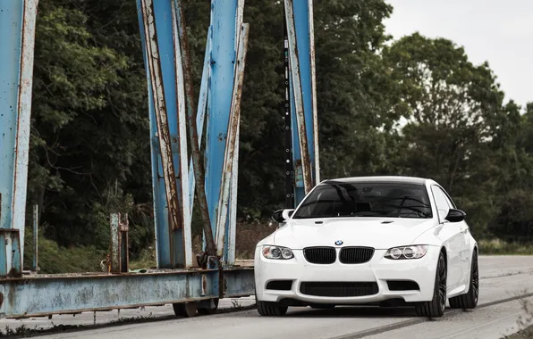 Picture white, the sky, trees, bmw, BMW, white, the front, e92