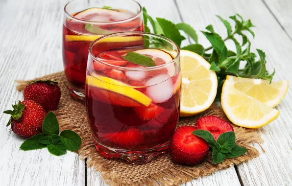 Ice, lemon, strawberry, glasses, lemonade, Olena Rudo