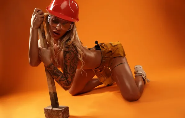Chest, sexy, pose, background, model, makeup, hammer, figure