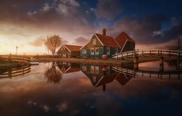 Picture the sky, clouds, light, the city, house, home, Netherlands, the bridge