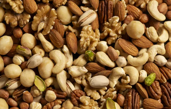 Picture nuts, almonds, pistachios, walnut, cashews