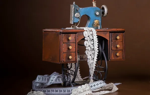 Picture lace, centimeter, sewing machine