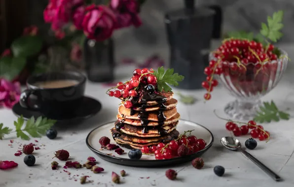 Berries, chocolate, plate, currants, pancakes, Karina Klachuk