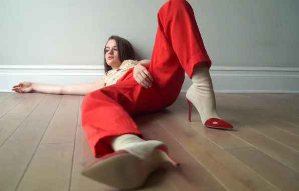 Makeup, figure, actress, singer, Joey King, pose lies, Joey King