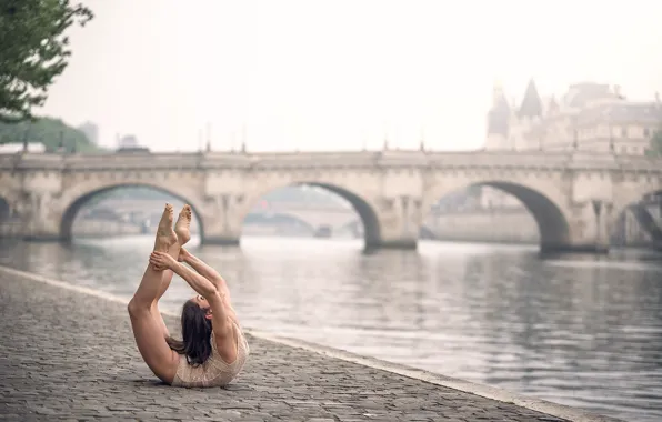 Picture bridge, grace, bridge, gymnast