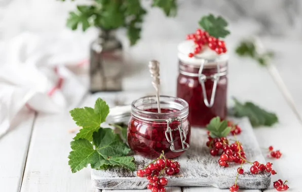 Picture jars, jam, red currant, Karina Klachuk