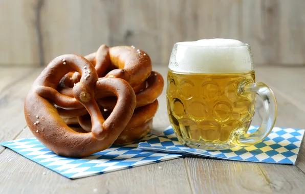Picture beer, mug, pretzel