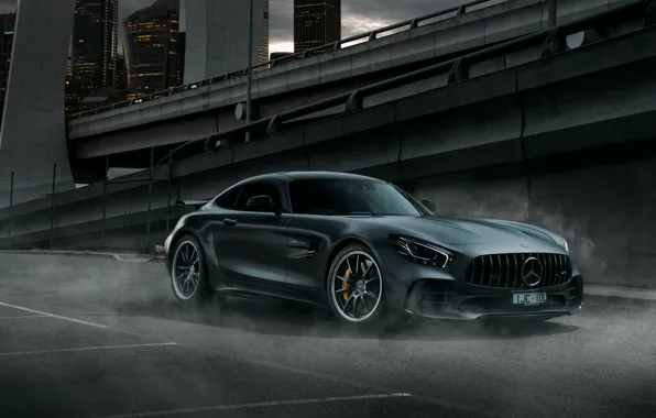 The city, Mercedes-Benz, AMG, 2018, GT R