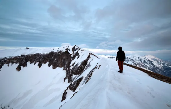 Snow, mountains, People