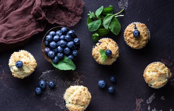 Berries, blueberries, cupcakes, Valentina Maslova