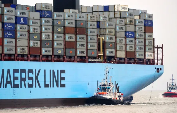 Sea, Board, A container ship, Two, Container, Maersk, Maersk Line, Tug