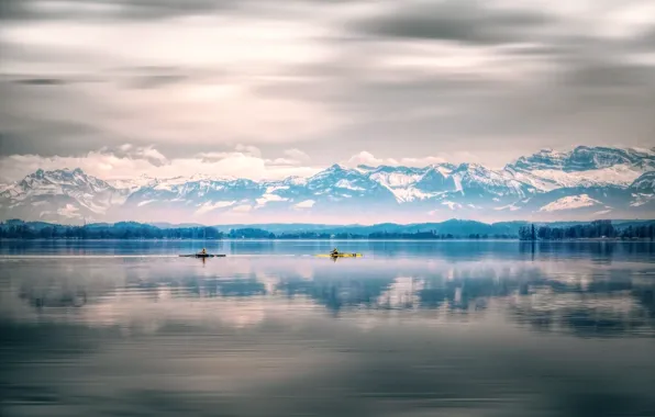 Picture mountains, lake, boat, floating