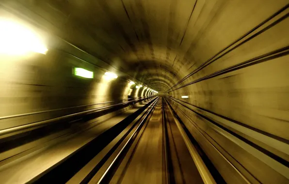 Metro, speed, the tunnel
