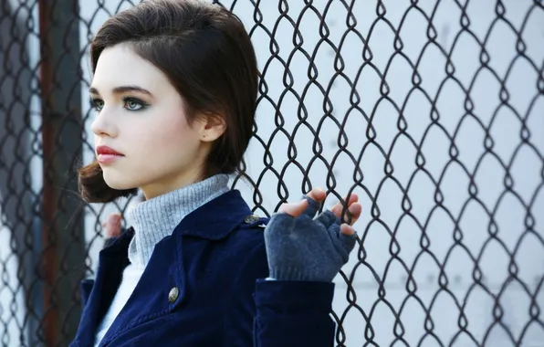Picture look, girl, face, mesh, hand, india eisley