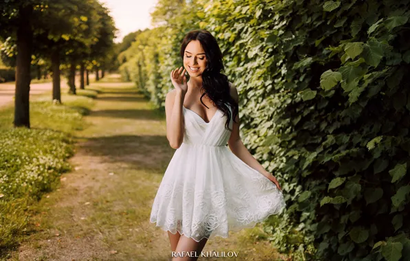 Picture girl, pose, smile, Park, dress, beauty, Rafael Khalilov