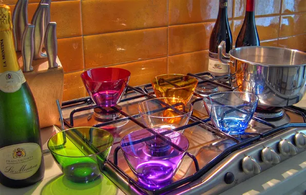Bottle, kitchen, plate, pan, knives, champagne, bowl