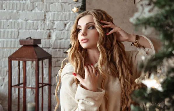 Picture winter, girl, face, pose, hair, watch, new year, beauty