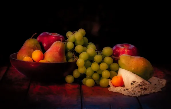 The dark background, table, apples, Board, grapes, bowl, fruit, still life