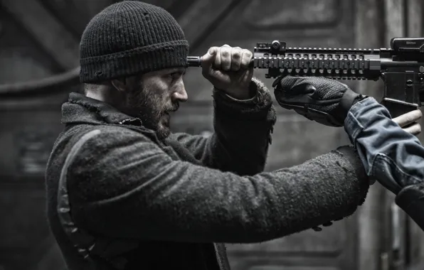 Picture postapocalyptic, Chris Evans, Christopher Evans, Snowpiercer, Curtis, "Through the snow"