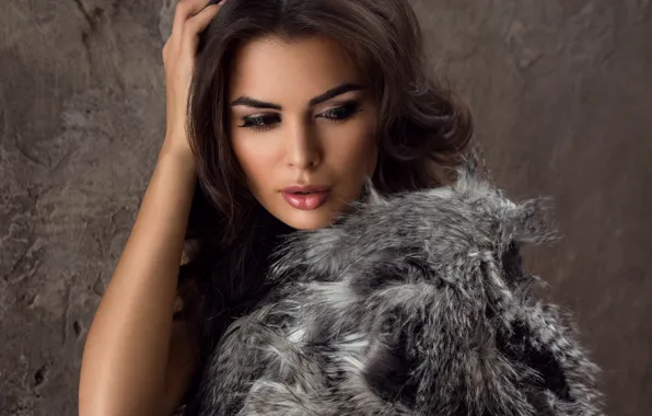 Picture look, girl, eyelashes, model, hands, makeup, lipstick, fur