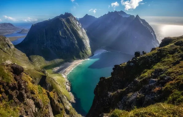 Picture sea, clouds, beauty, space, rocky mountains, the sun's rays, the fjord