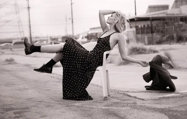 Pose, street, model, dress, actress, chair, black and white, photoshoot