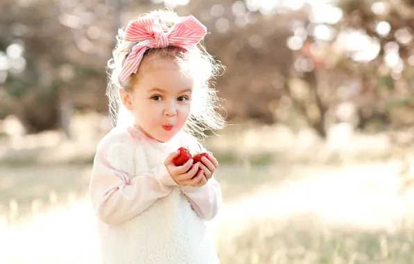 Picture Smile, Children, Strawberry, Girl, Mood, Bow