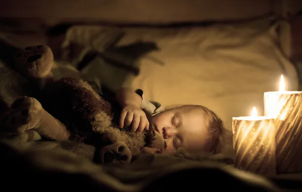Picture mood, sleep, candles, child