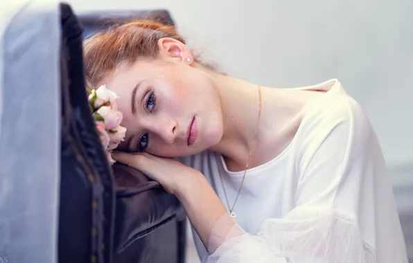 Picture sadness, girl, flowers, blouse, EIKONAS