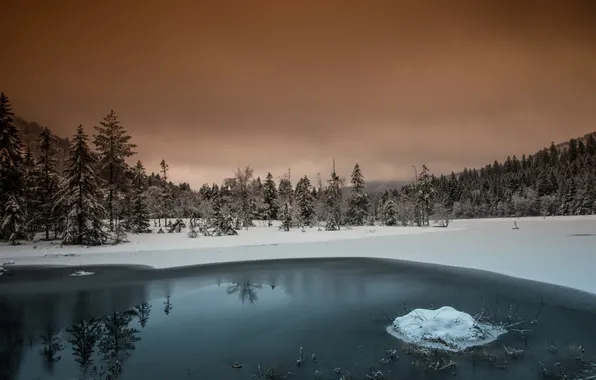Picture winter, lake, the evening