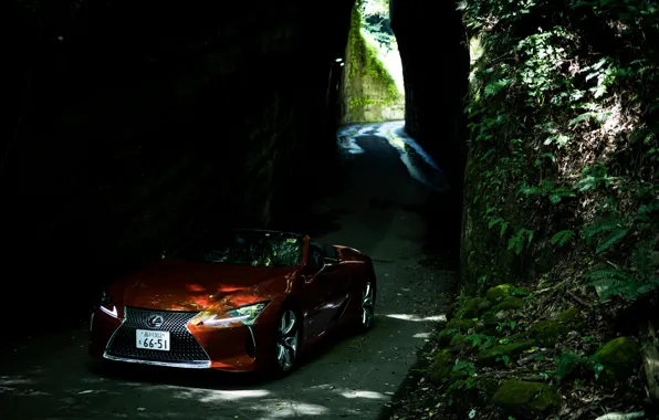 Lexus, the tunnel, convertible, 2021, LC 500 Convertible