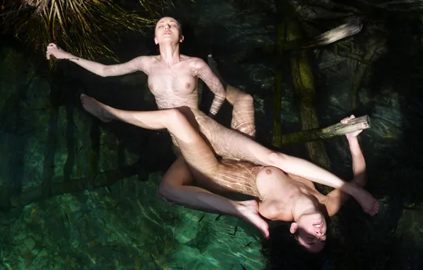 Chest, water, girl, feet