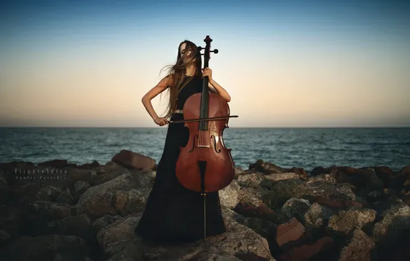 Picture girl, music, cello