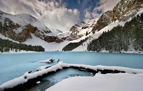 Picture snow, mountains, lake, Spain, Huesca, Basa de la Mora, Ibon de Plan